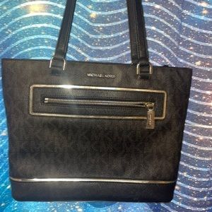 Preloved Micheal Kors